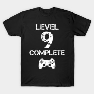 Level 9 Complete T-Shirt - Celebrate 9th Wedding - Gift T-Shirt